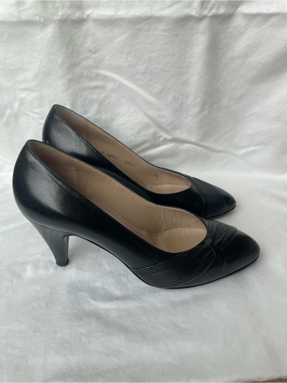 Vintage Bruno Magli Black Leather Heels – Ruched Gathered Toe